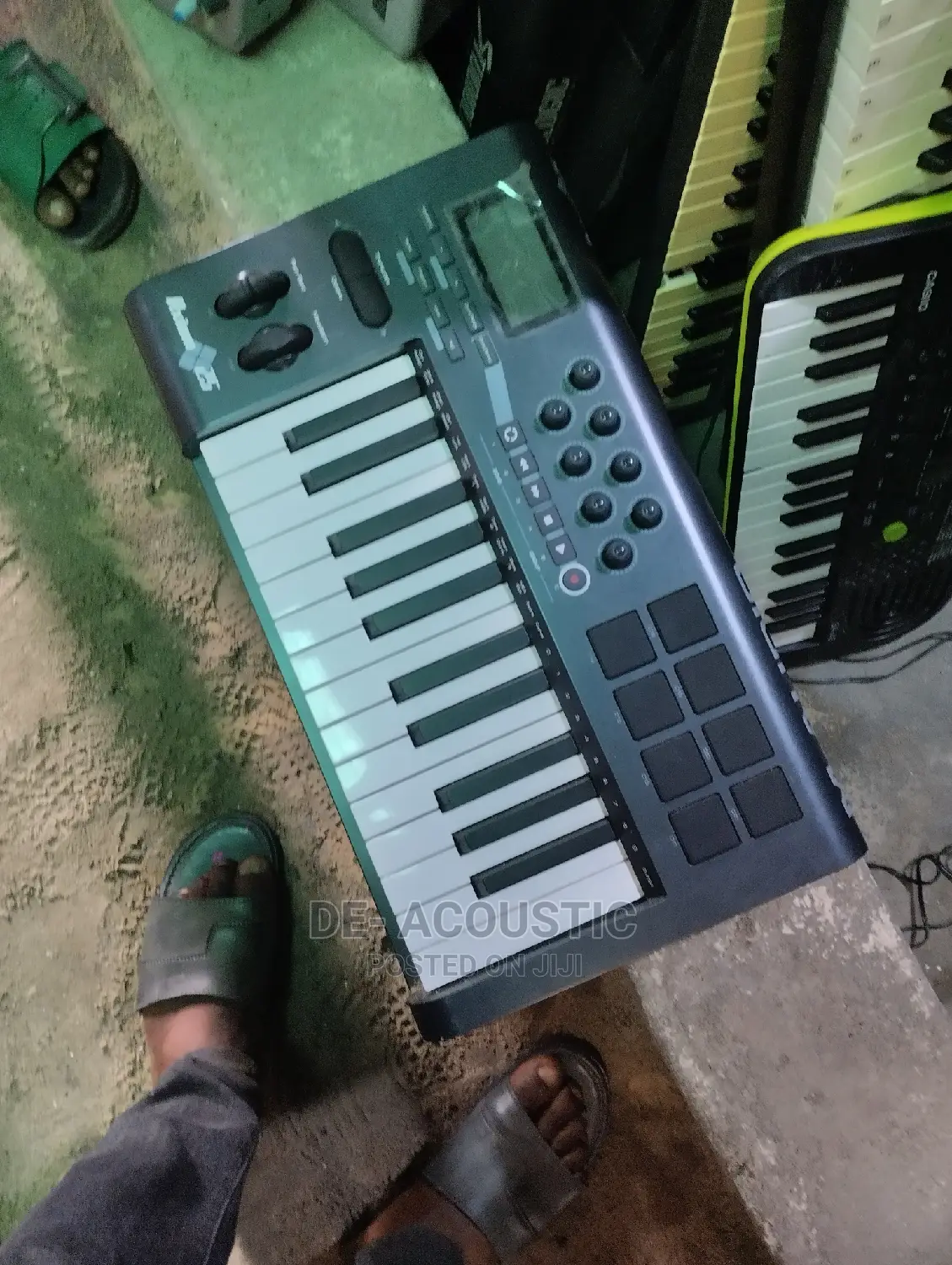 Advanced 25-Key Semi-Weighted Usb Midi Controller