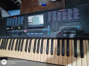 Yamaha PSR-230