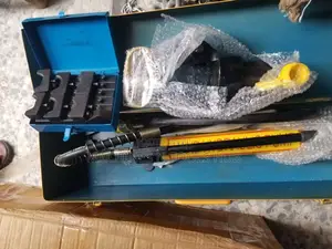 Hydraulic Compressor / Crimping Tool CP-500