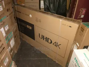 Hisense 55 Inch Smart TV + Remote Control+ Wall Bracket