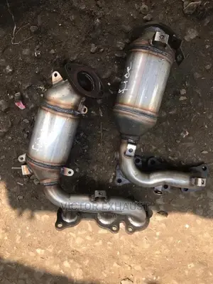 Brand New Engine Catalyst Toyota Highlander 2005 Model