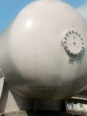 LNG/LPG Gas Plant, Tank Farm Available.
