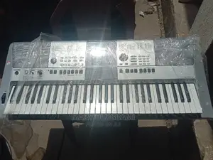 Perfect PSRE413 Yamaha Piano