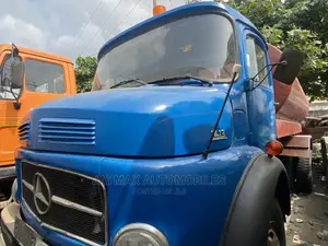 Mercedes Benz 1413 Water Tanker