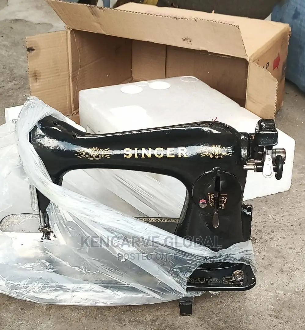 Singer Manual Sewing Machine.