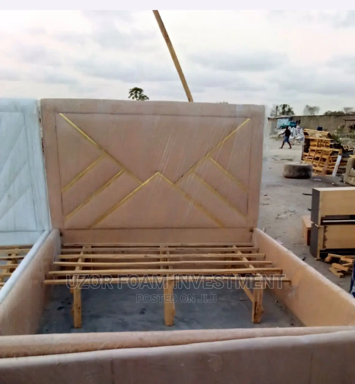 6b6 Bedframe