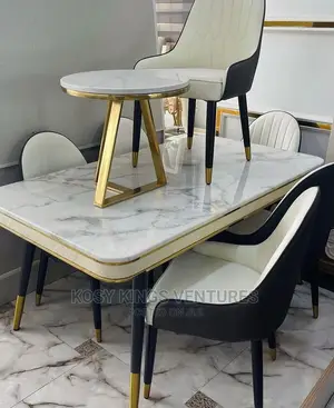 Luxurious Marble Dinning Set