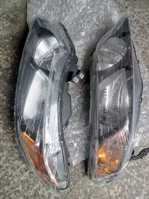Headlights Honda Civic 06/08 Model