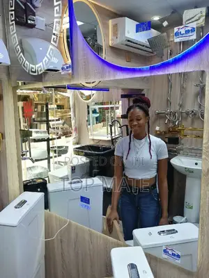 3 Lights LED Mirror With Bluetooth and Radio