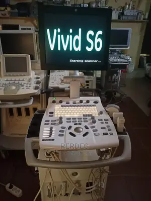 GE Vivid S6 Cardiac Ultrasound Machine