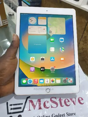 Apple iPad 9.7 32 GB