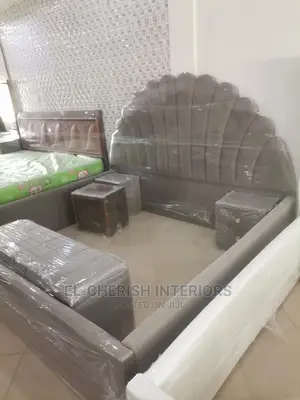 Classic Queen Bed