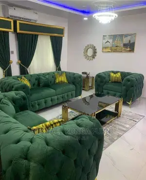 Classic 7 Seater Waving Chesterfield Sofa Chair.