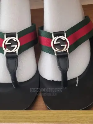 Original GUCCI Slippers Available in Store