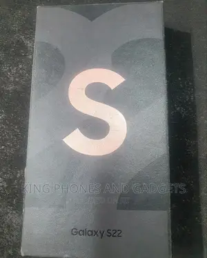 New Samsung Galaxy S22 5G 128 GB Gold