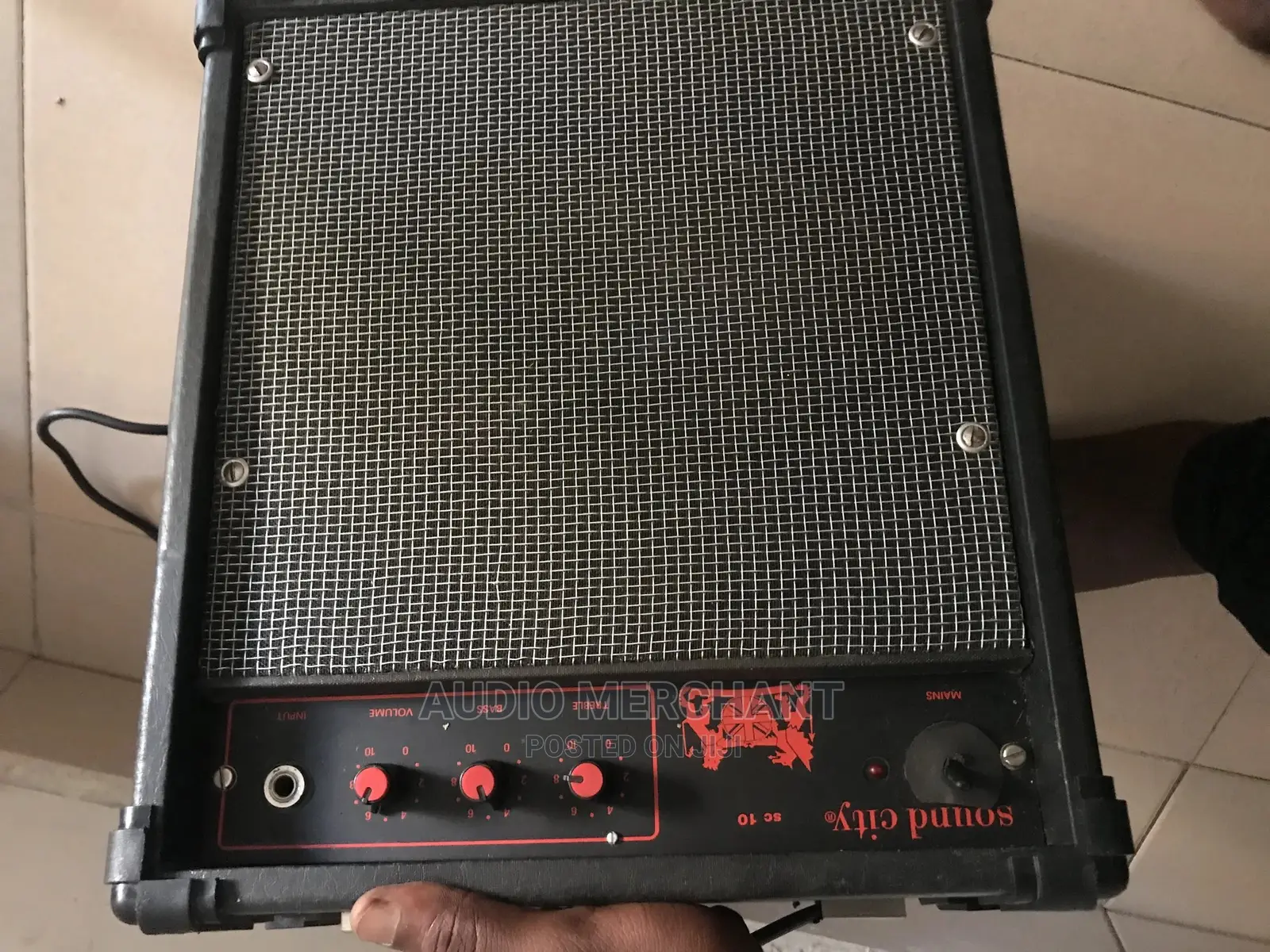 Bass Guitar Amplifier
