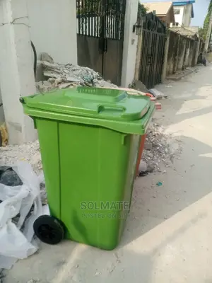 360 Litre Wheelie Bin With 2 Rubber Tyres