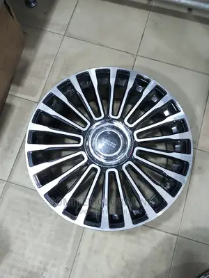 Range Rover Sport Alloyed Rim 22inch!