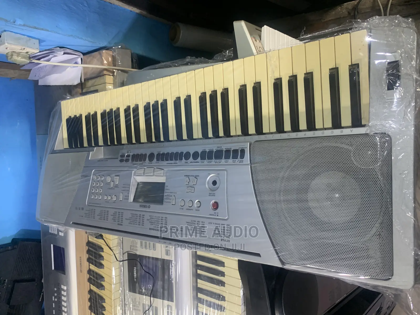 Yamaha PSR 450 Electronic Keyboard
