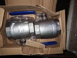 2" Stainless Steel Threaded Ball Valve.