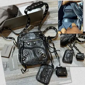 Original BALENCIAGA CROSS BAG Available in Storr