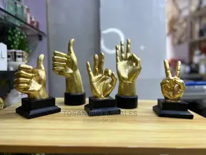 Fingers Figurine Decor
