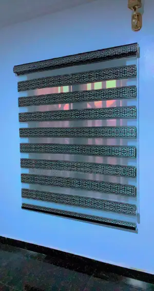 Quality Adjustable Window Blind Day Night