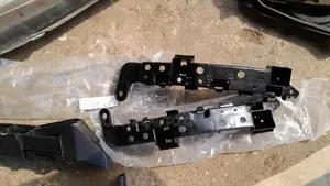 Headlight and Bumper Clips 2018 Honda CRV