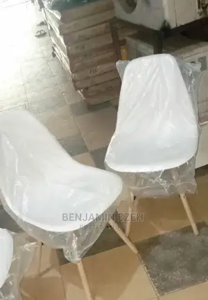 Armless Plastic Chair With Wooden Legs