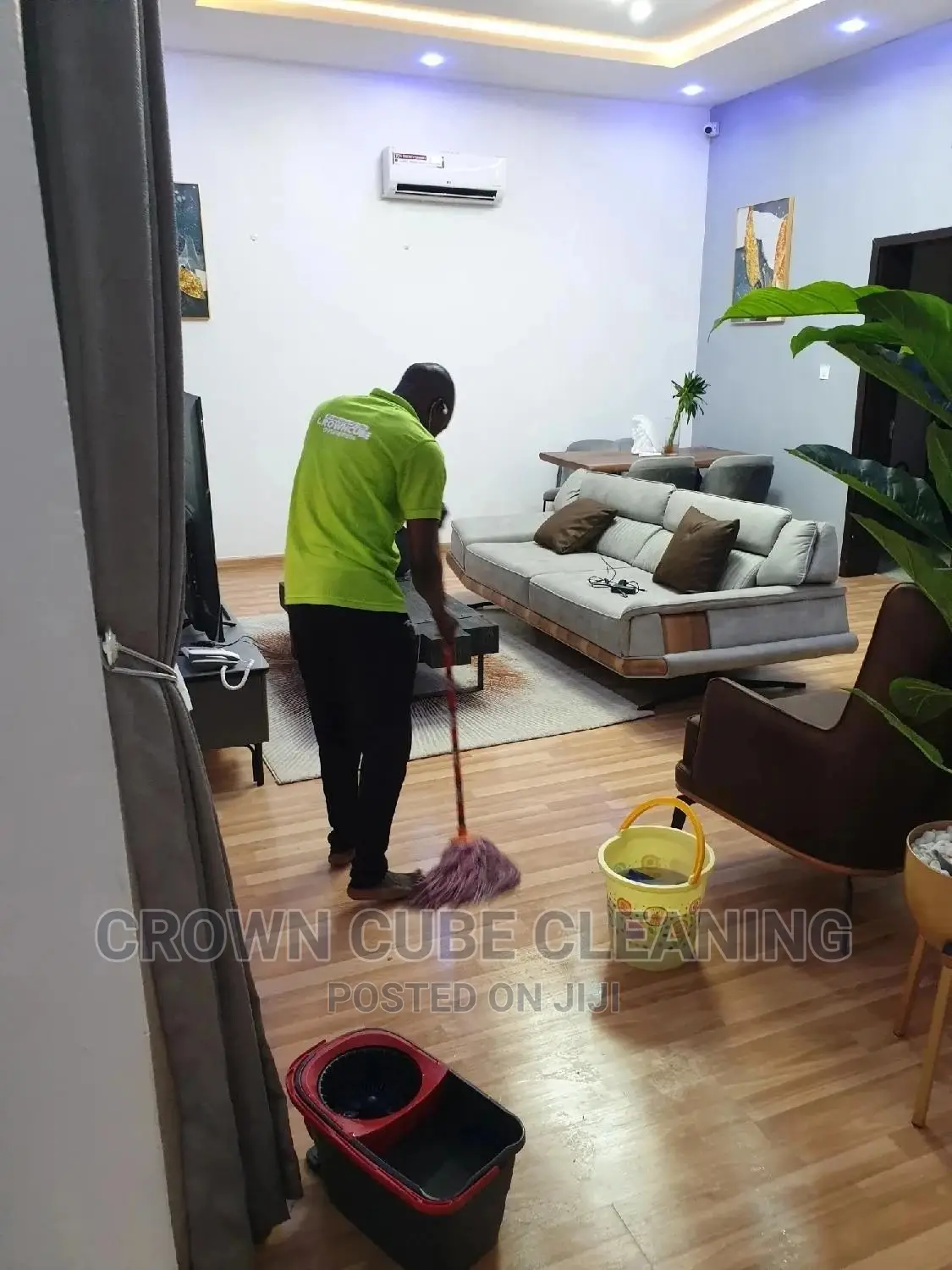 Crown House Cleaning Services /