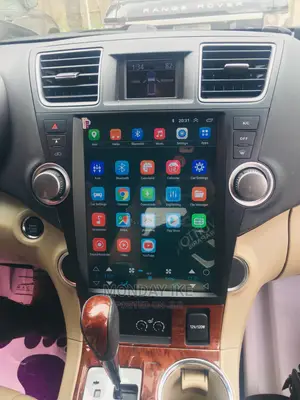 Car Android for Toyota Hilanda Is Available Now