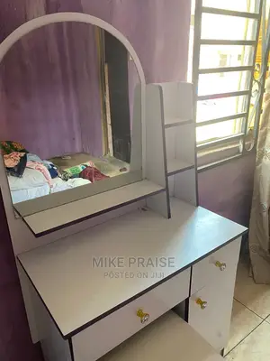 Quality Dressing Mirror