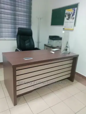 High Quality Executive Desk
