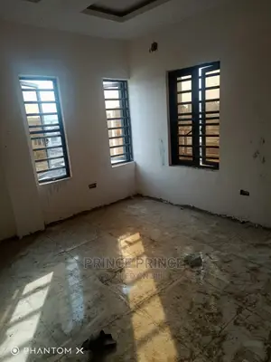 Furnished 2bdrm Block of Flats in Surulere for rent