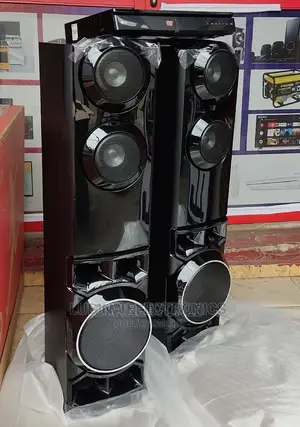 Brand New LG 1250w Home Theater System(Bluetooth)Base Blast)
