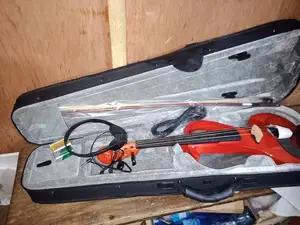 Yamaha Electric Violin