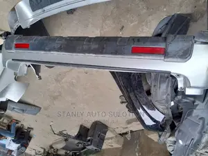 Honda Pilot Back Bumper 06