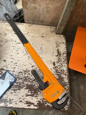 36" Ingco Industrial Pipe Wrench