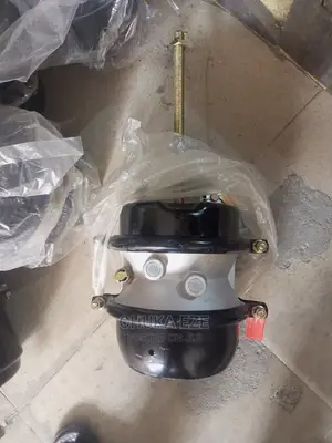 Mack Truck Brake Booster