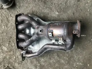 Engine Catalyst Converter Toyota Camry 2018 Model 4plug