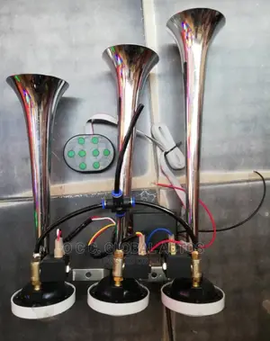 6 Sound 8 Sound Horn
