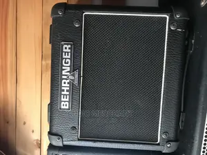 Behringer VINTAGE AC108 Amplifier 15 Watt Vintage Guitar Amp