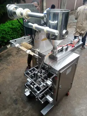 Automatic Liquid Packaging Machine 300ml Capacity
