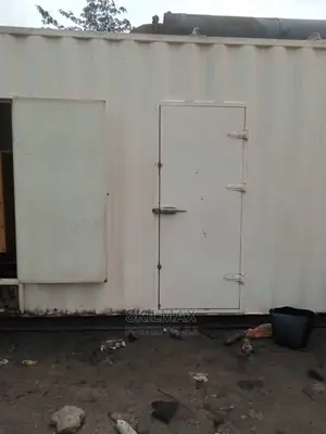 Almost New 1250kva Caterpillar Soundproof Generator
