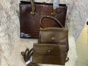3n1 Quality Medium Size Hand Bag