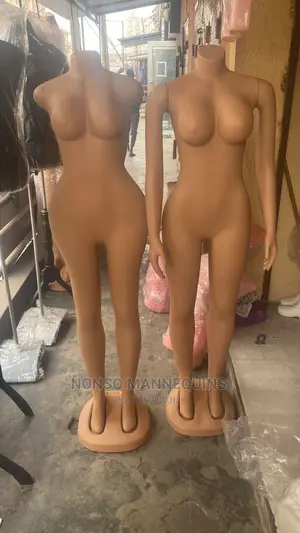Female Headless and Armless Big Bum Mannequin