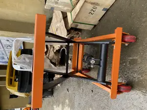 Scissors Lift