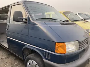 Volkswagen Transporter 2005 Blue
