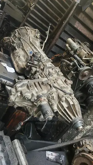 Nissan Navara Frontier DIESEL Gearbox 2005/2012