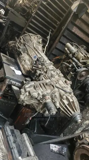 Nissan Navara Frontier DIESEL Gearbox 2005/2012